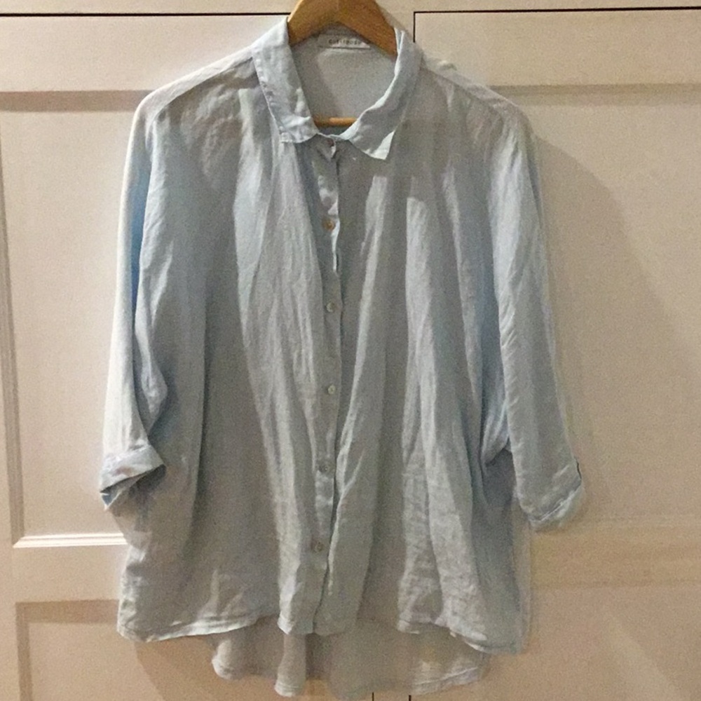 Cut loose linen and cotton button up size large